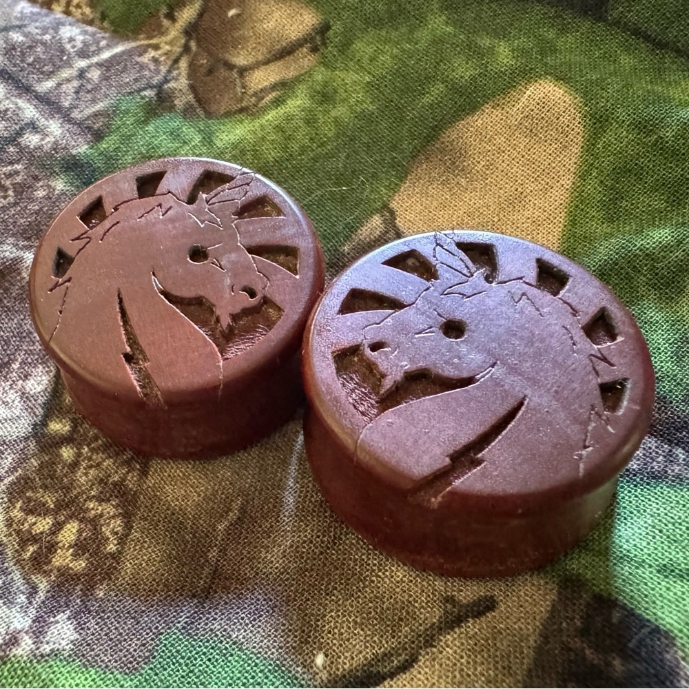 1” double flared pink ivory Unicorn plugs from Omeroca Organics